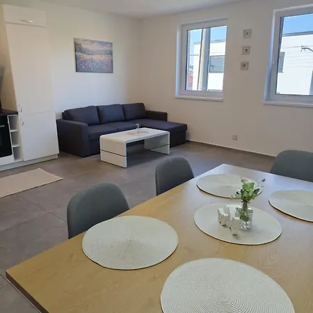 Na Brehach Apartment Veseli nad Moravou